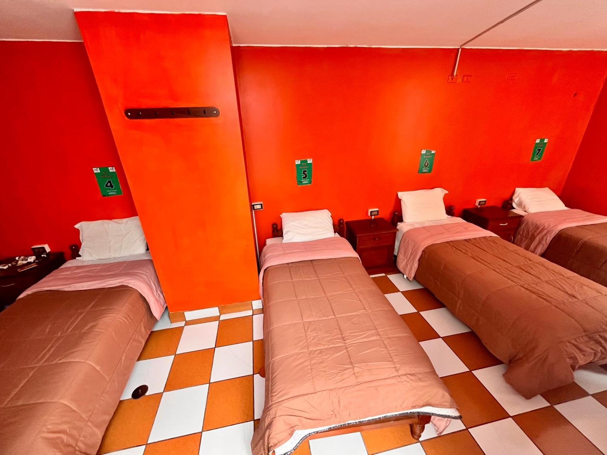 Sunrise Guest House Уарас Екстериор снимка